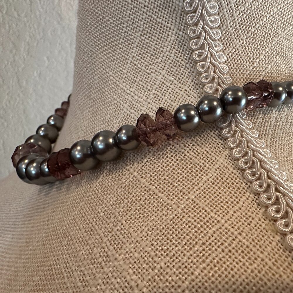 Silver tone Beaded Princess Necklace - Picture 5 of 7